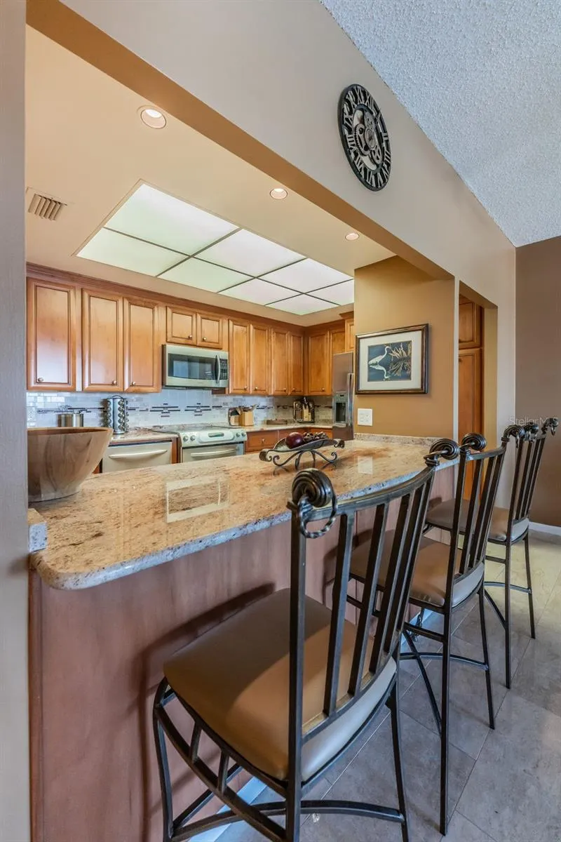6 BELLEVIEW BOULEVARD #306 Belleair, FL 33756