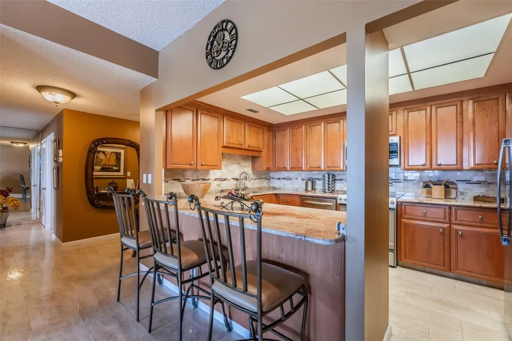 6 BELLEVIEW BOULEVARD #306 Belleair, FL 33756