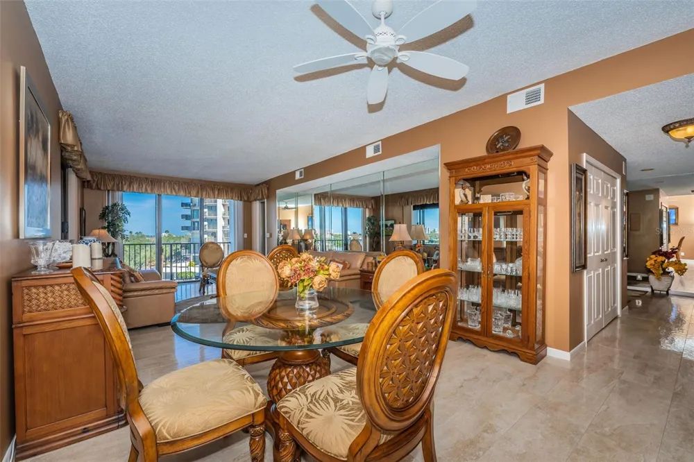 6 BELLEVIEW BOULEVARD #306 Belleair, FL 33756