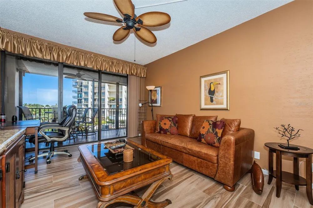 6 BELLEVIEW BOULEVARD #306 Belleair, FL 33756