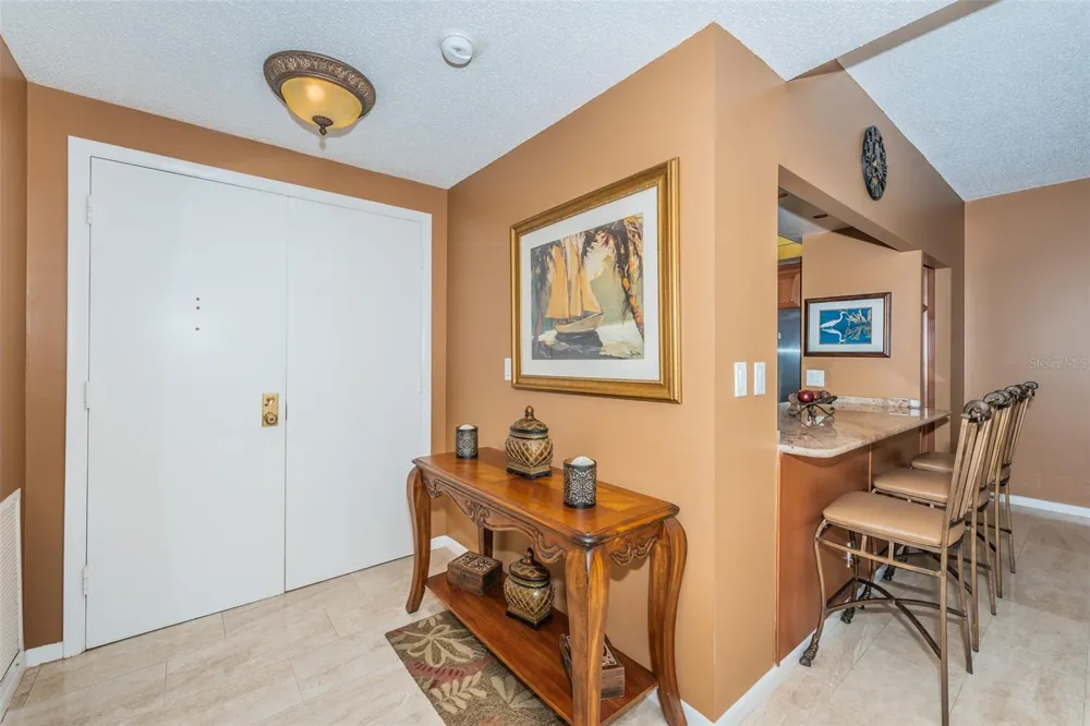 6 BELLEVIEW BOULEVARD #306 Belleair, FL 33756