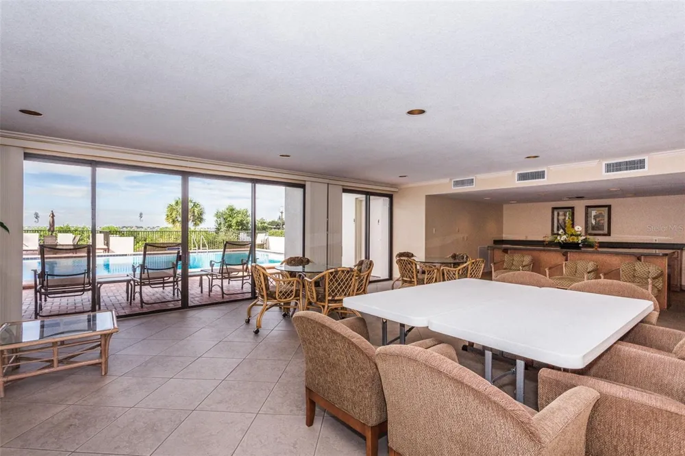 6 BELLEVIEW BOULEVARD #306 Belleair, FL 33756