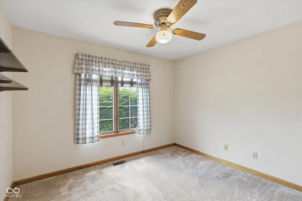 4618 W Harvest Lane Bloomington, IN 47404