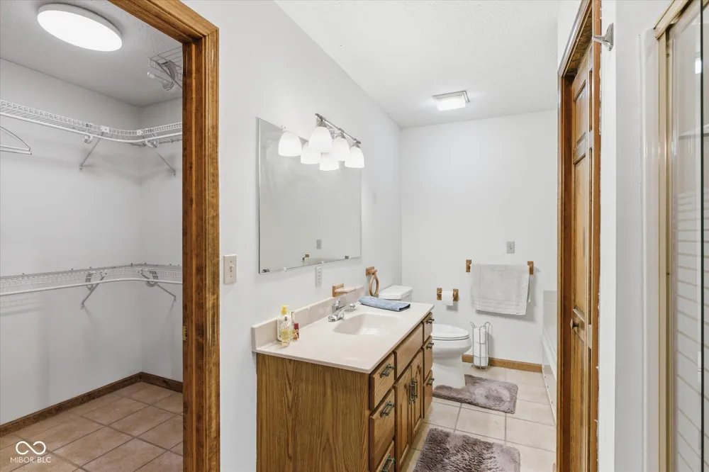 4618 W Harvest Lane Bloomington, IN 47404