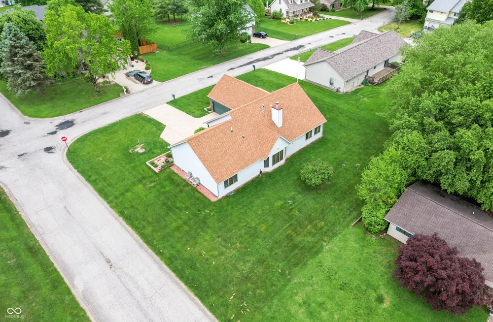 4618 W Harvest Lane Bloomington, IN 47404