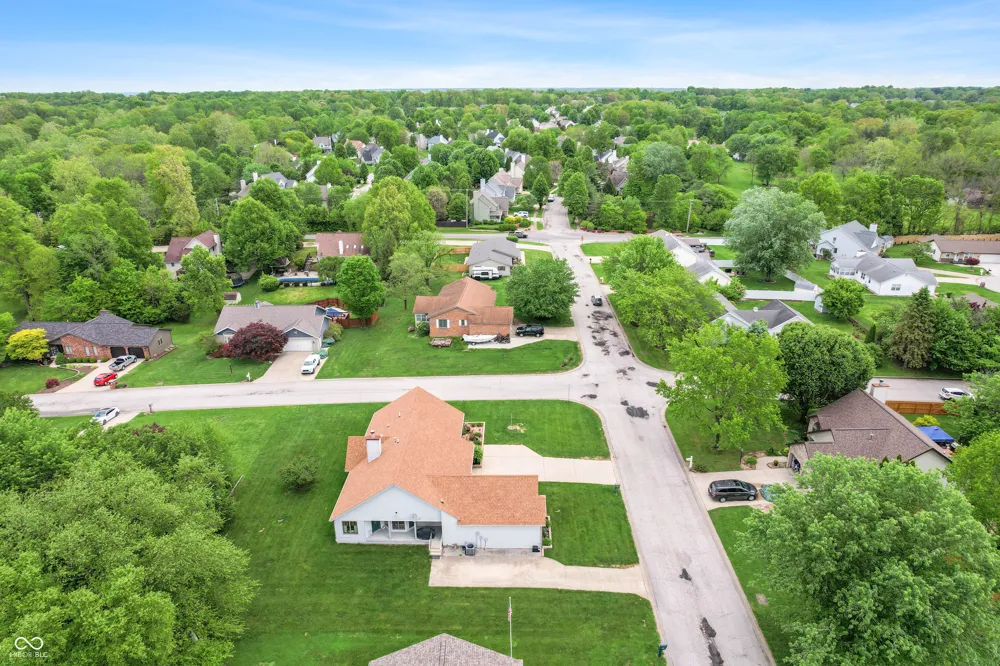 4618 W Harvest Lane Bloomington, IN 47404