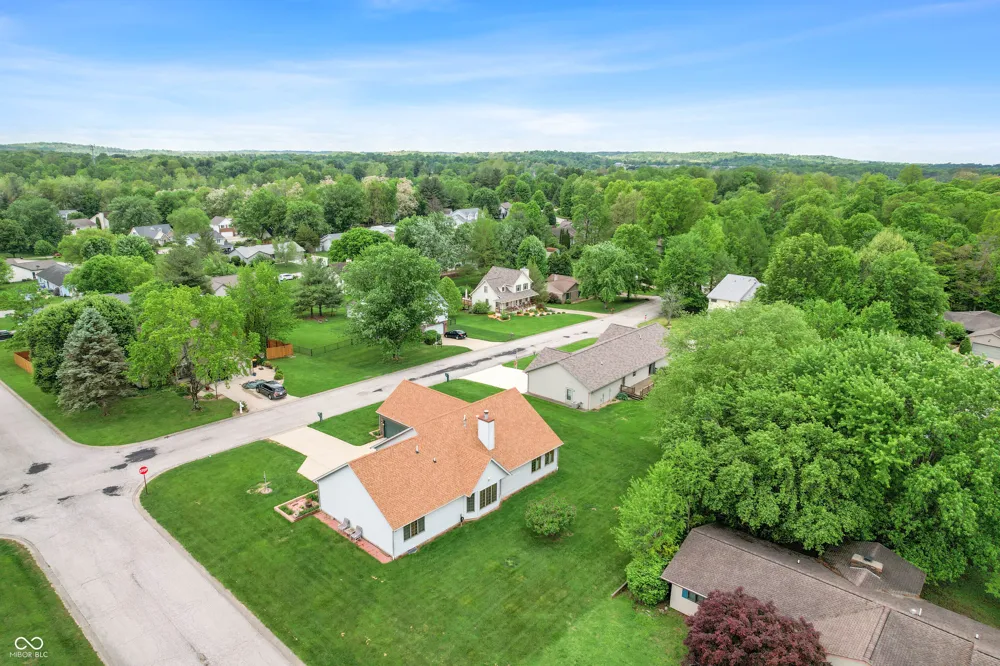 4618 W Harvest Lane Bloomington, IN 47404