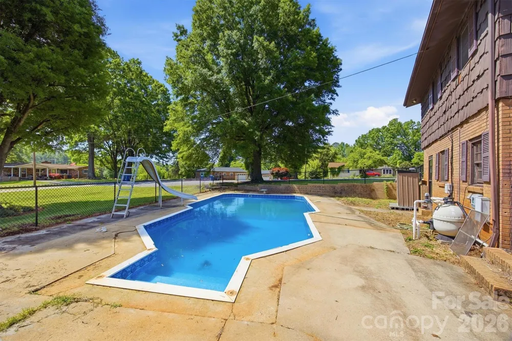 3634 Brookwood Drive Maiden, NC 28650