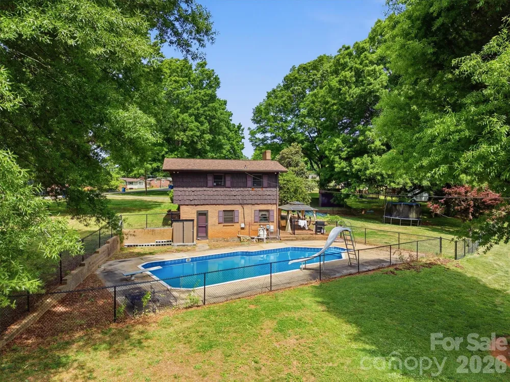 3634 Brookwood Drive Maiden, NC 28650