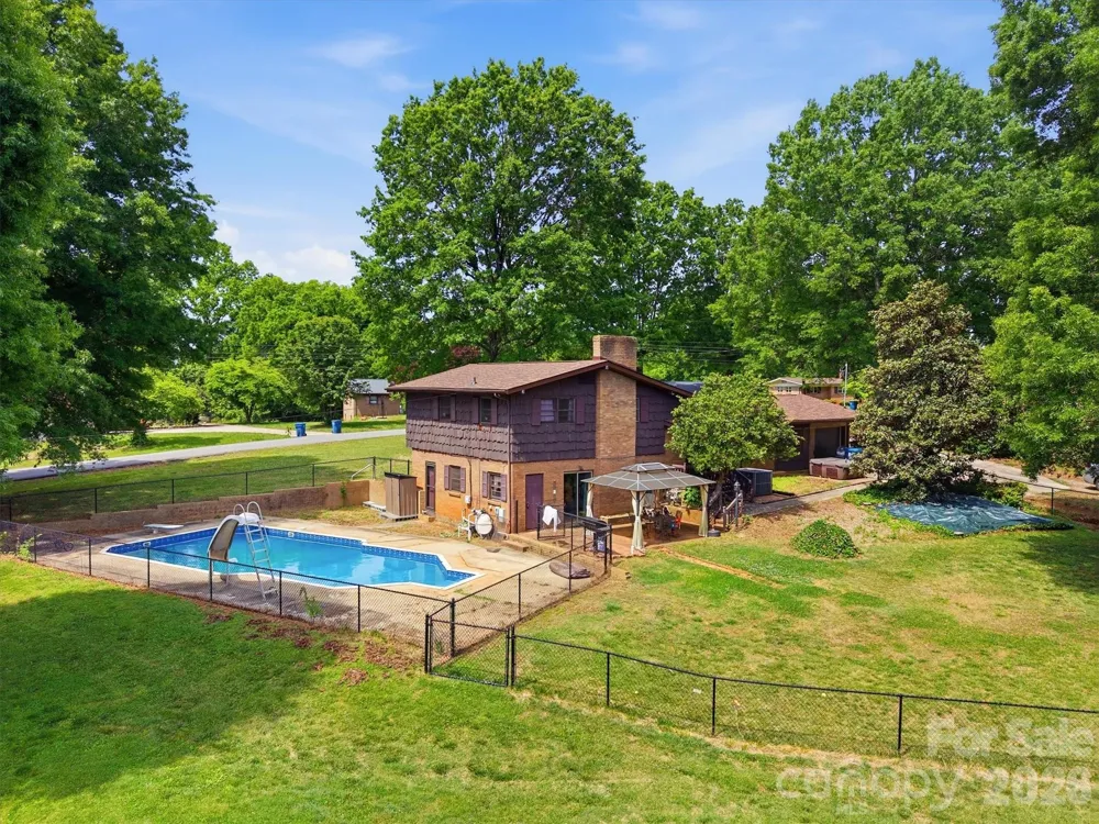 3634 Brookwood Drive Maiden, NC 28650