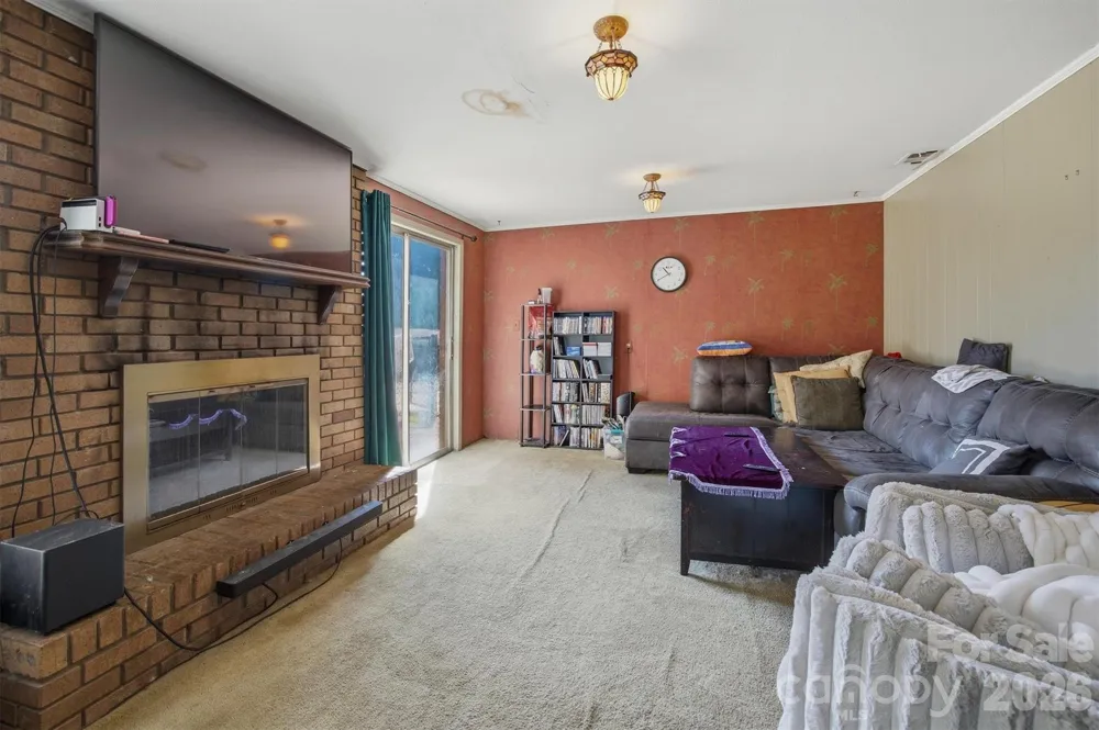 3634 Brookwood Drive Maiden, NC 28650