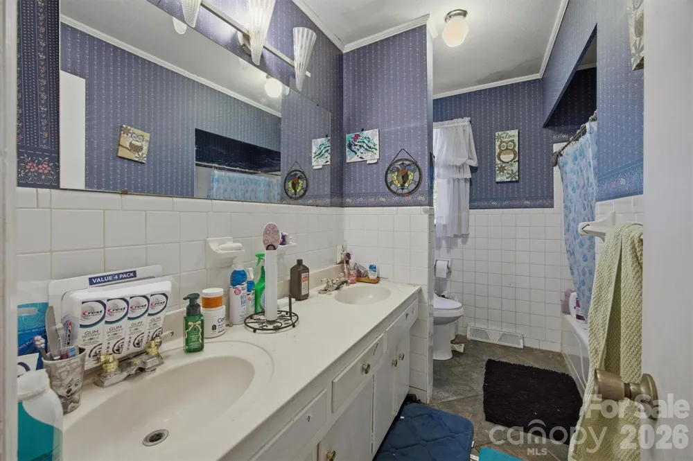 3634 Brookwood Drive Maiden, NC 28650