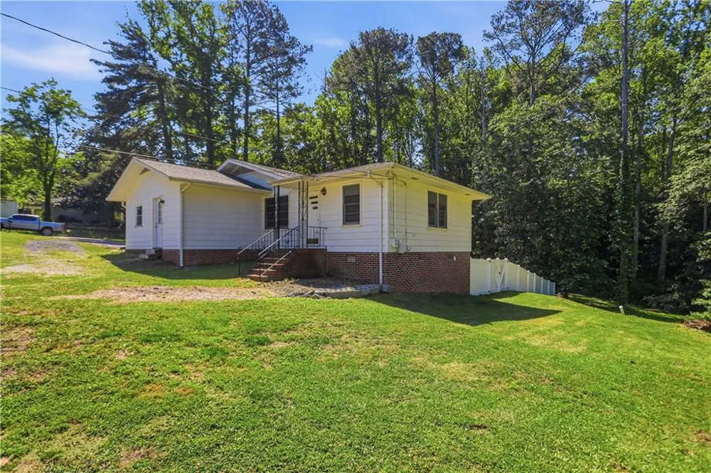 418 Church Street Bremen, GA 30110