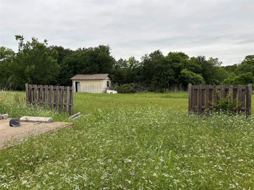 4621 Lake Park Drive The Colony, TX 75056