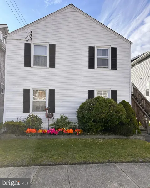 1335 SIMPSON AVENUE