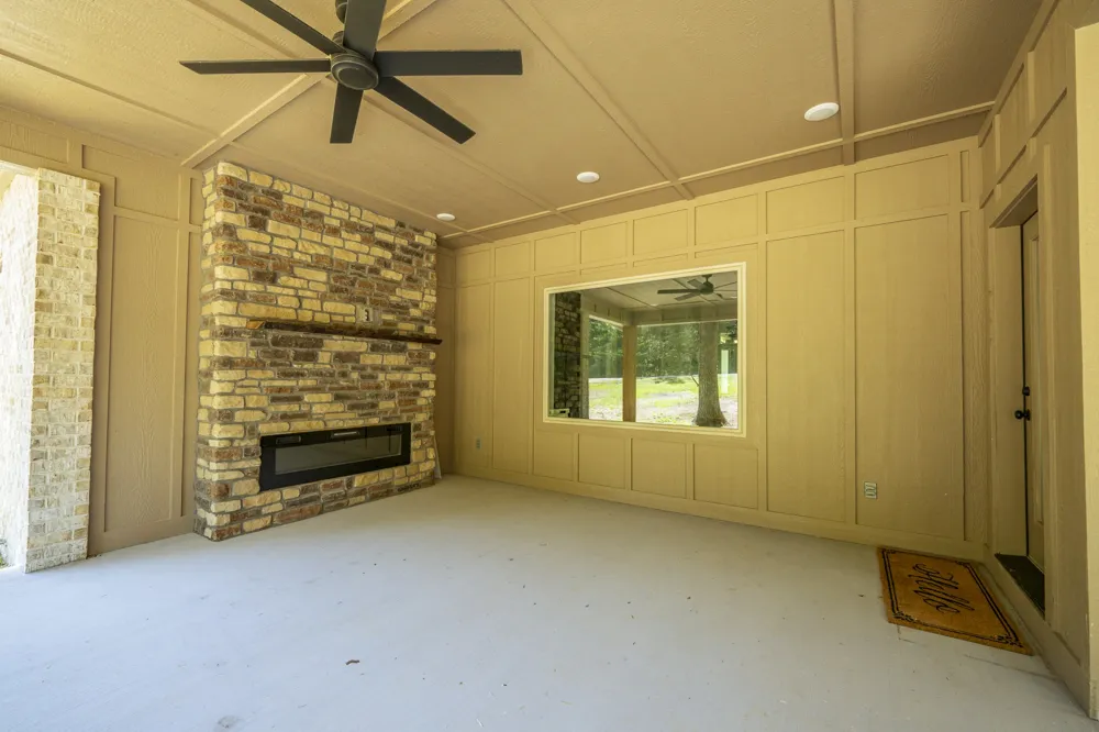 621 Bradley Ln Bath Springs, TN 38311