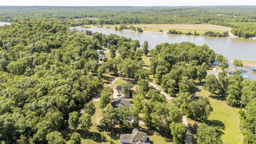 621 Bradley Ln Bath Springs, TN 38311