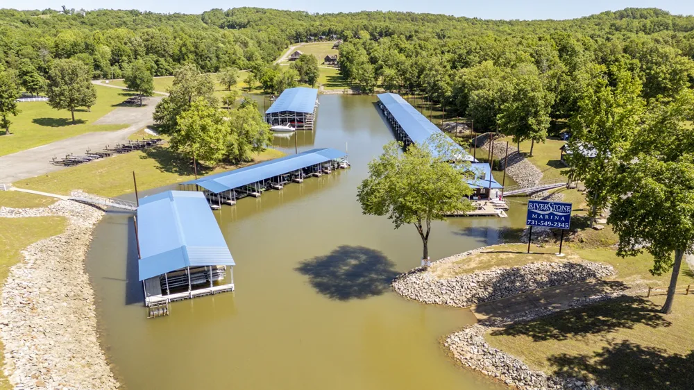 621 Bradley Ln Bath Springs, TN 38311