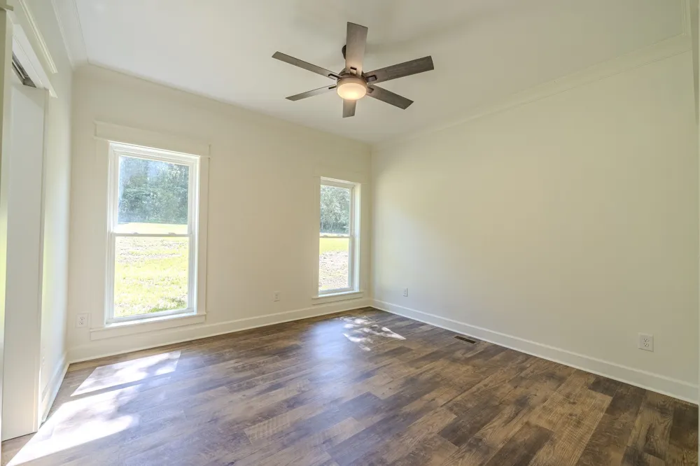 621 Bradley Ln Bath Springs, TN 38311