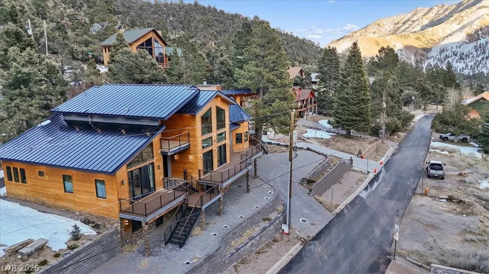 306 Crestview Drive Mount Charleston, NV 89124