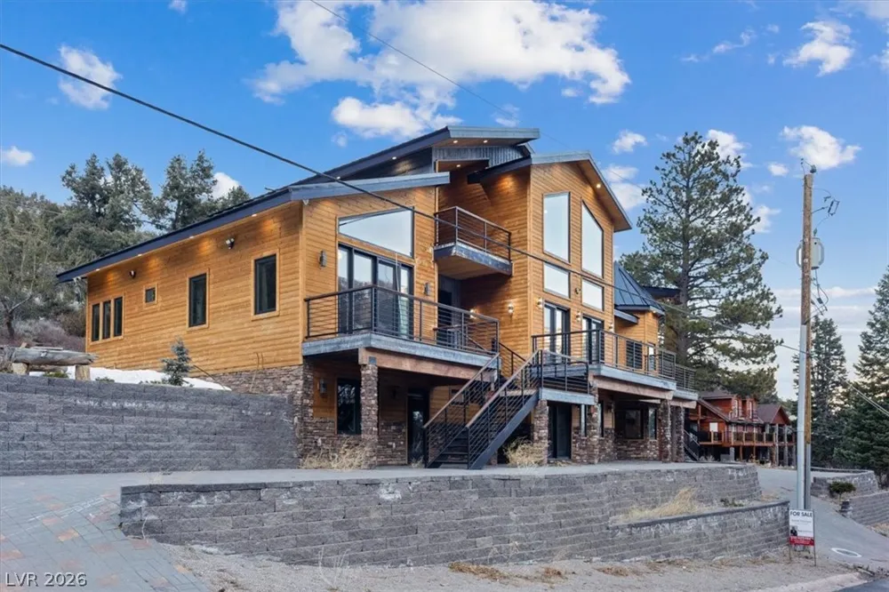 306 Crestview Drive Mount Charleston, NV 89124