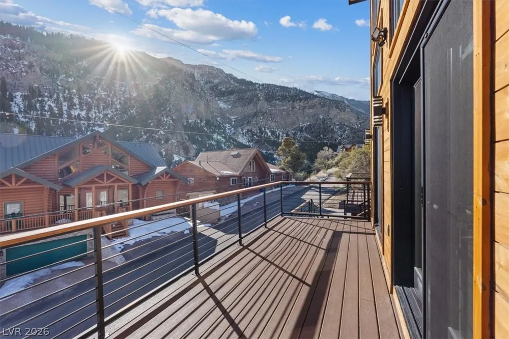 306 Crestview Drive Mount Charleston, NV 89124
