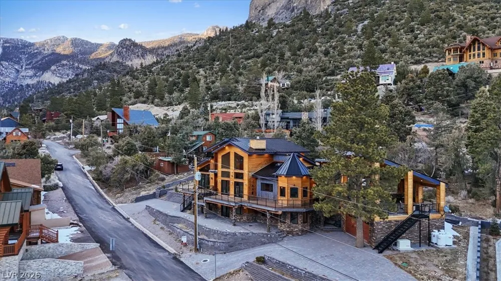 306 Crestview Drive Mount Charleston, NV 89124