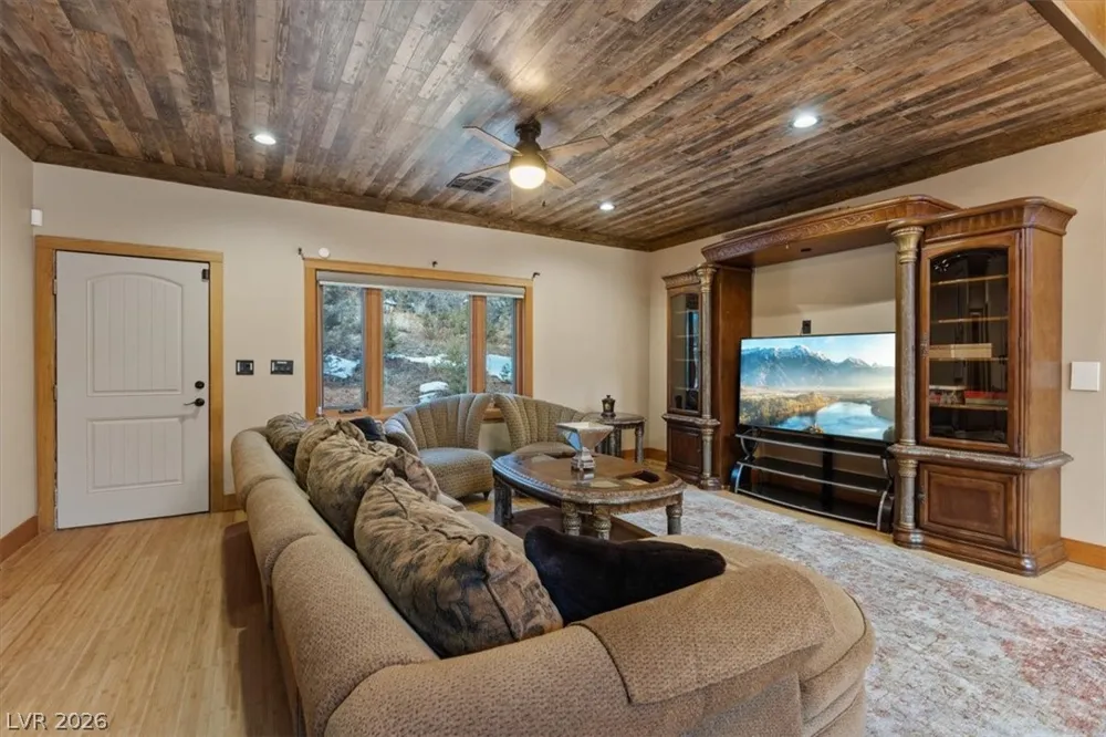 306 Crestview Drive Mount Charleston, NV 89124