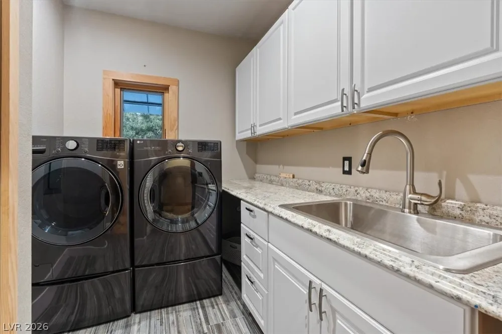 306 Crestview Drive Mount Charleston, NV 89124