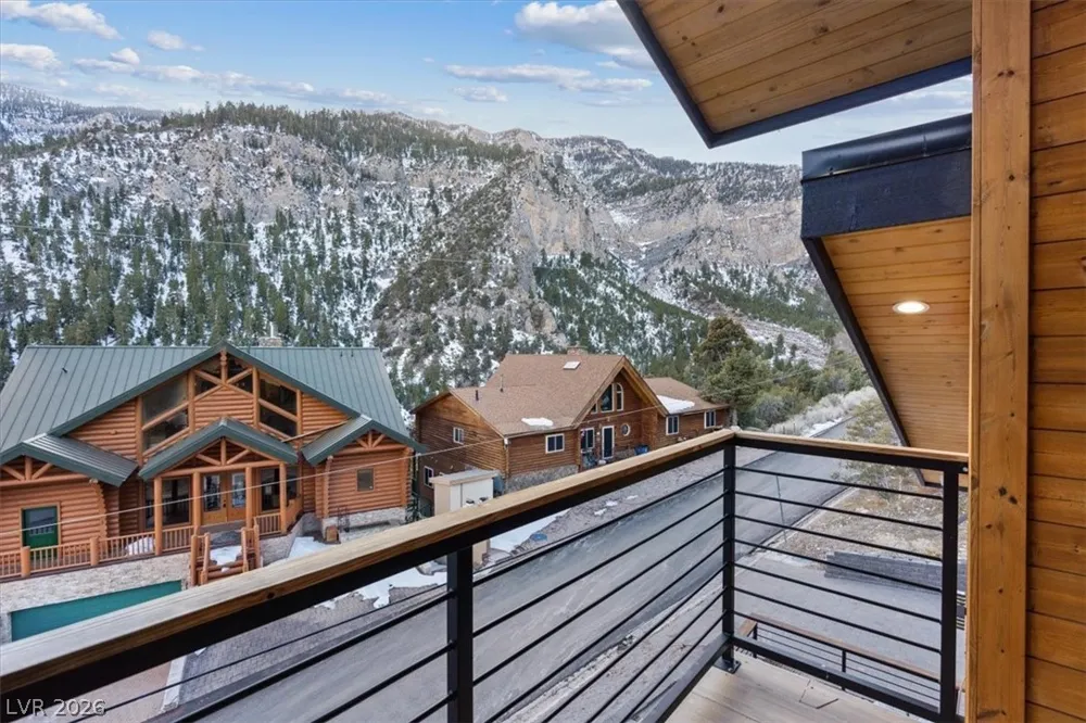 306 Crestview Drive Mount Charleston, NV 89124