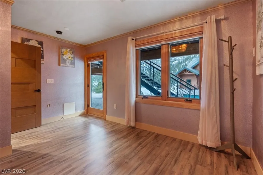 306 Crestview Drive Mount Charleston, NV 89124
