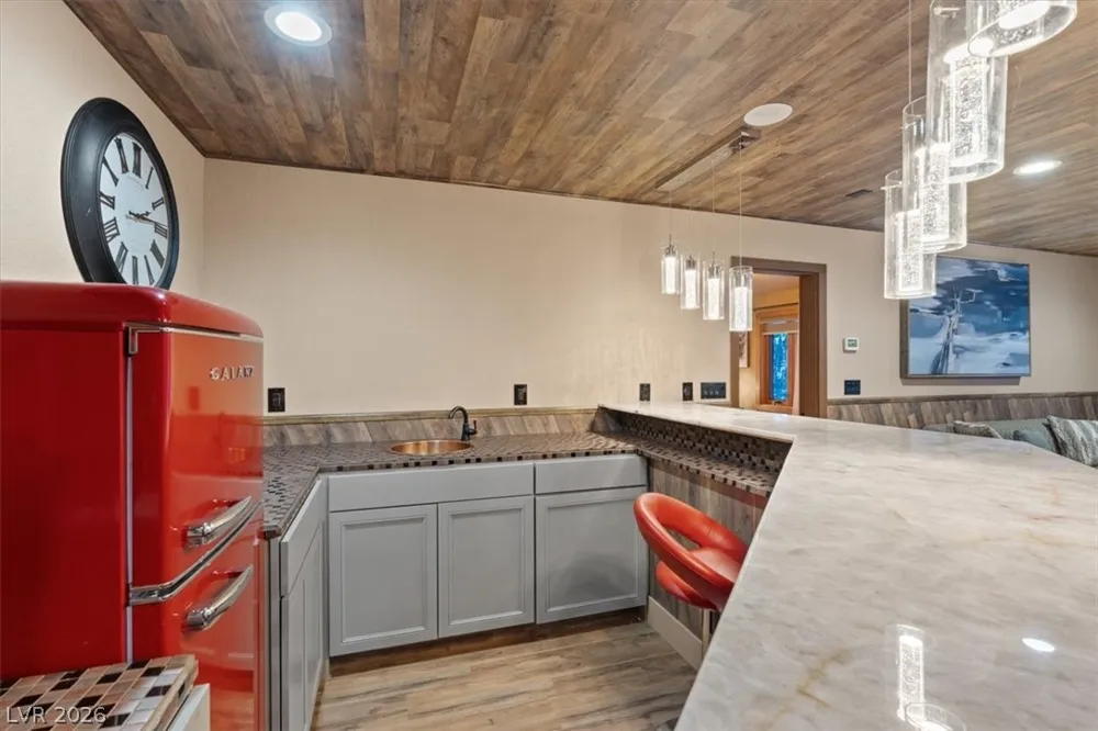 306 Crestview Drive Mount Charleston, NV 89124