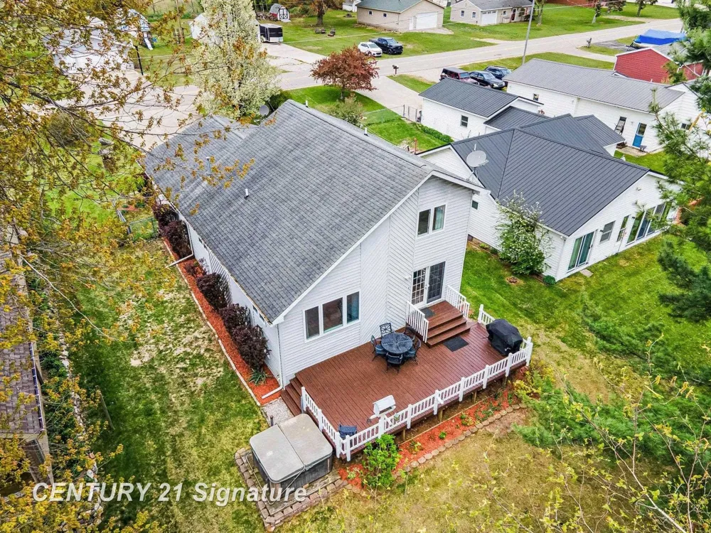 1361 Mckimmy Drive Tobacco Township, MI 48612