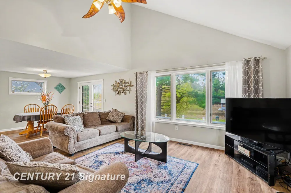 1361 Mckimmy Drive Tobacco Township, MI 48612