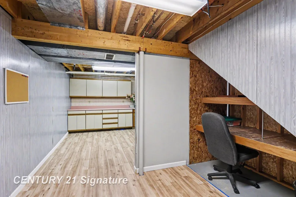1361 Mckimmy Drive Tobacco Township, MI 48612