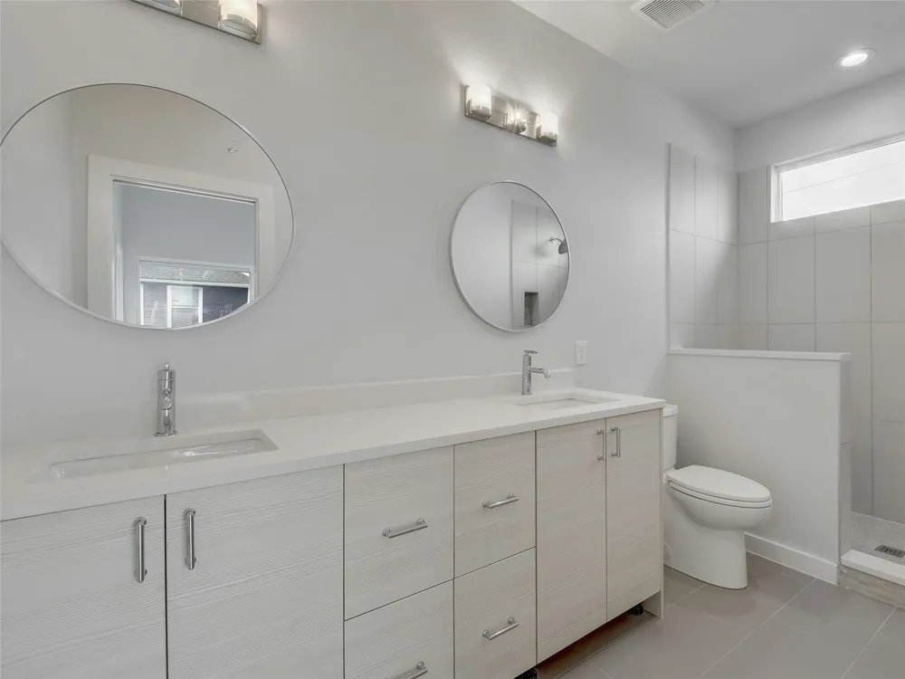 313 Blackson Avenue #B Austin, TX 78752