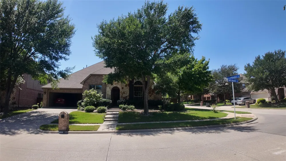 1005 Grandbury Street #A Cleburne, TX 76033