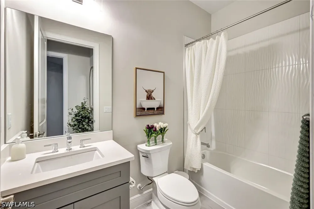 Cayman Drive Naples, FL 34114