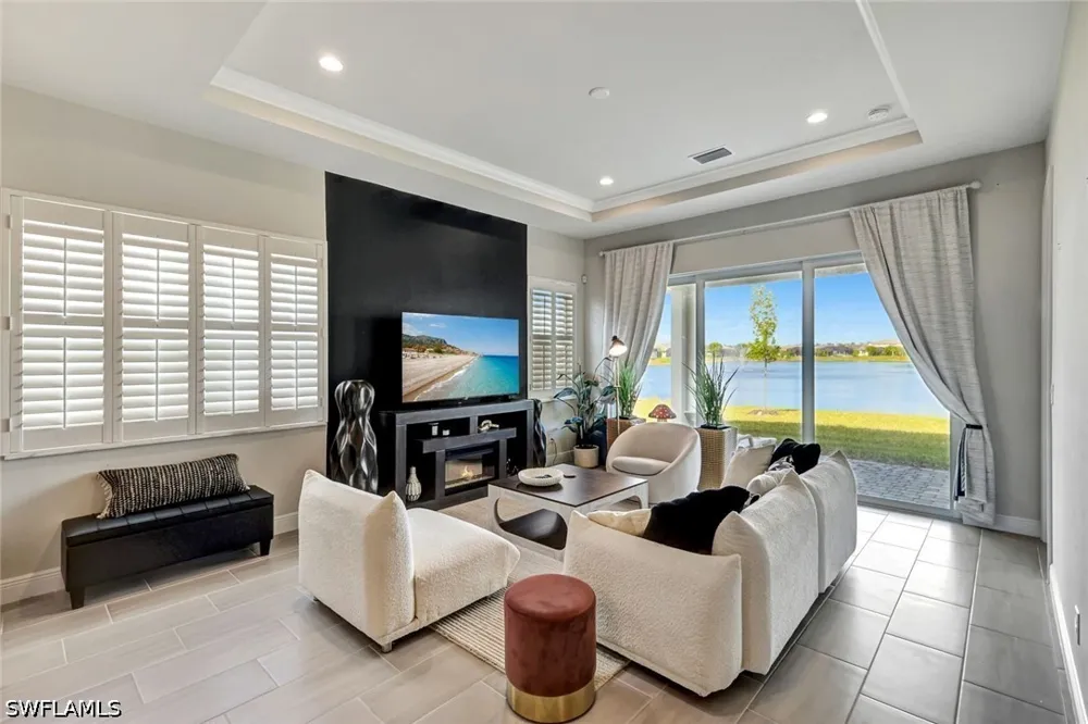 Cayman Drive Naples, FL 34114