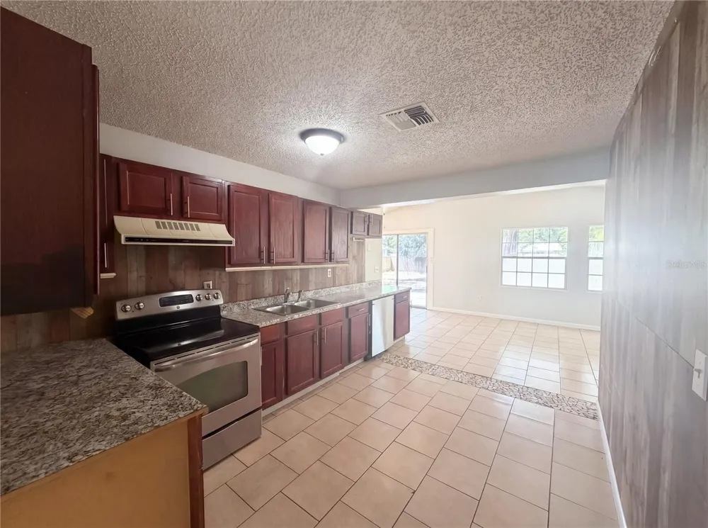 613 4TH STREET NE Fort Meade, FL 33841