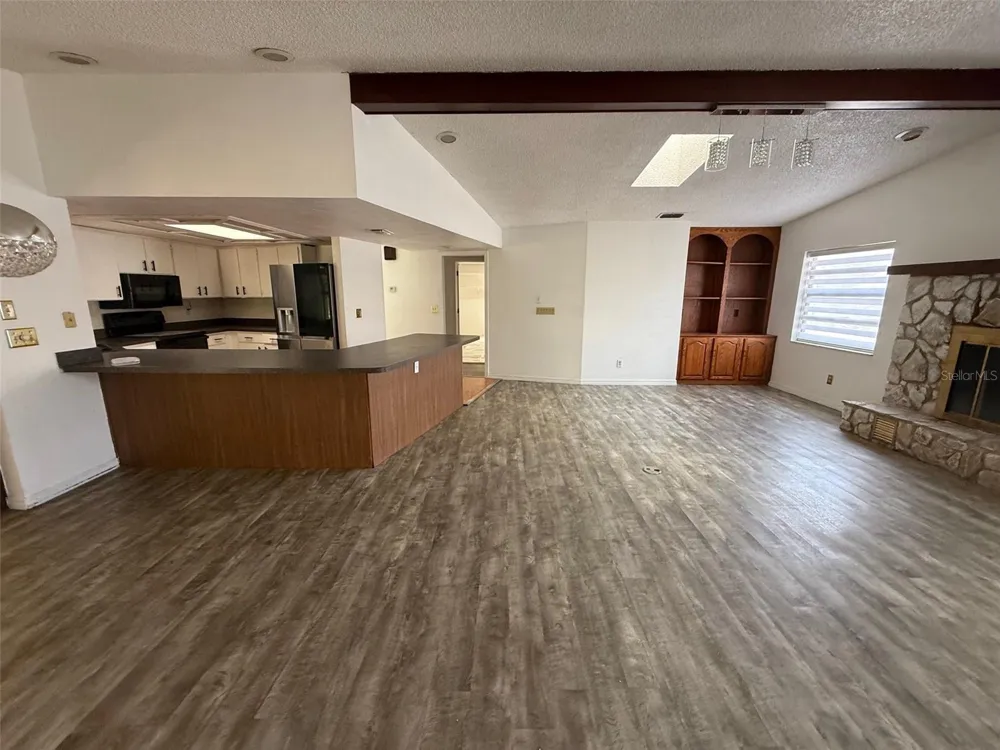 5312 SUWANNEE ROAD Weeki Wachee, FL 34607