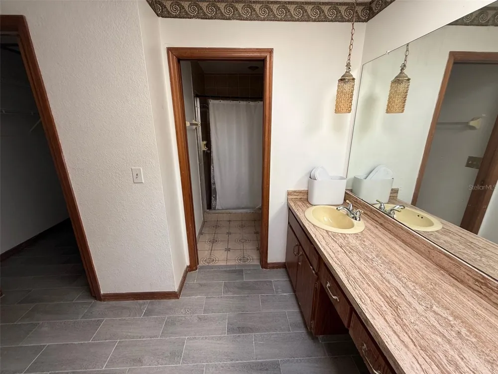 5312 SUWANNEE ROAD Weeki Wachee, FL 34607