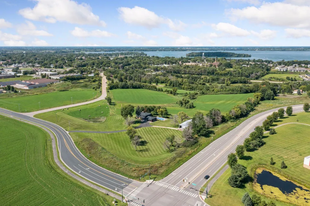 XXX 10th Street Waconia, MN 55387