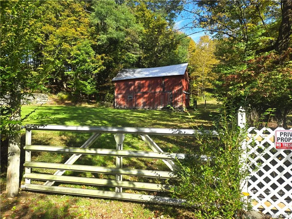 303 Hicks Hill Road Stanfordville, NY 12582