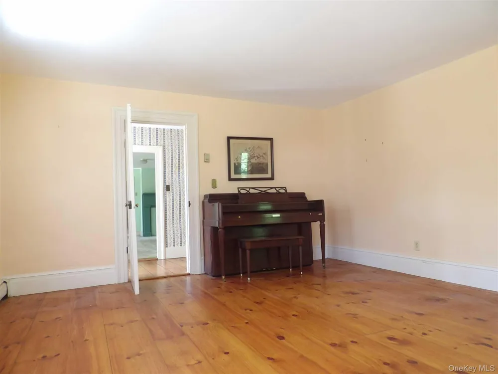 303 Hicks Hill Road Stanfordville, NY 12582