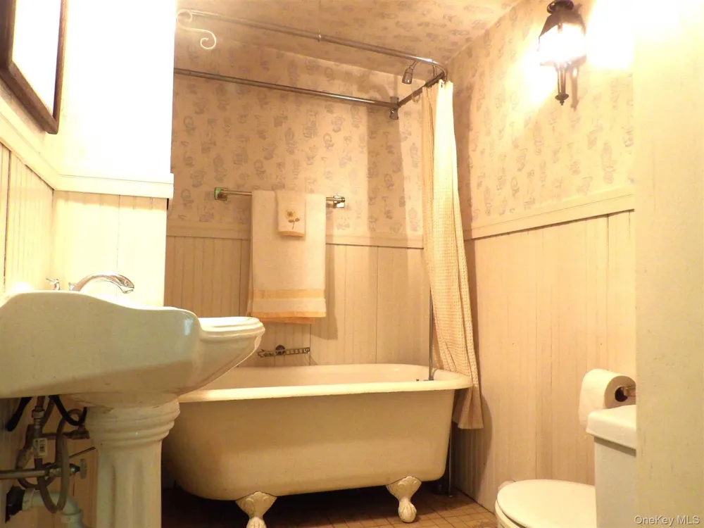 303 Hicks Hill Road Stanfordville, NY 12582