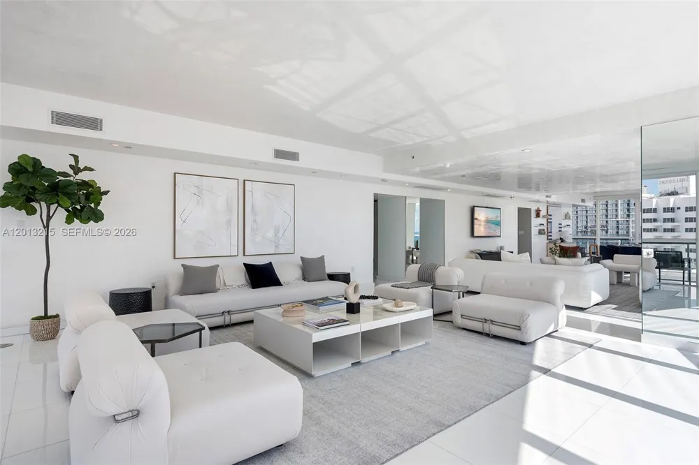 Address Not Shown Miami Beach, FL 33139
