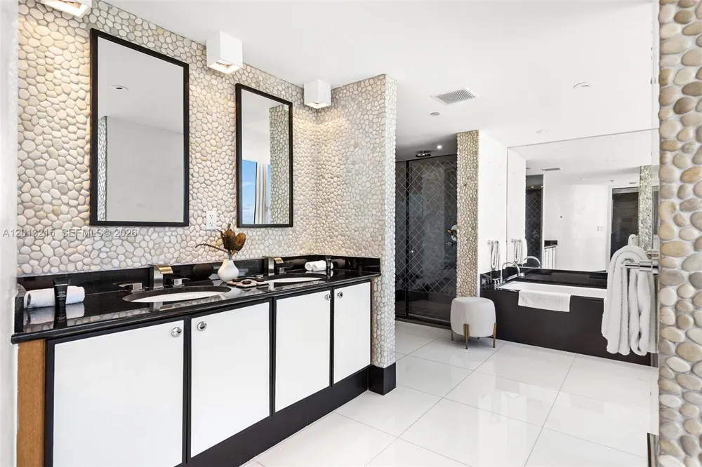 Address Not Shown Miami Beach, FL 33139