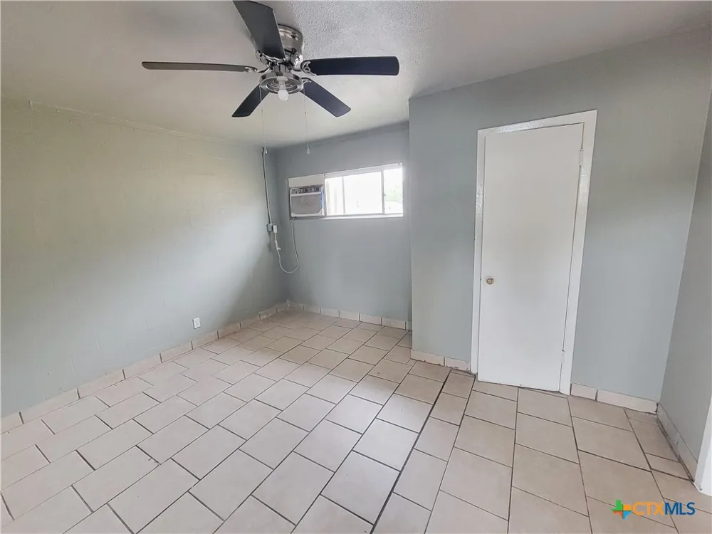 311 E Bryce Drive Killeen, TX 76541