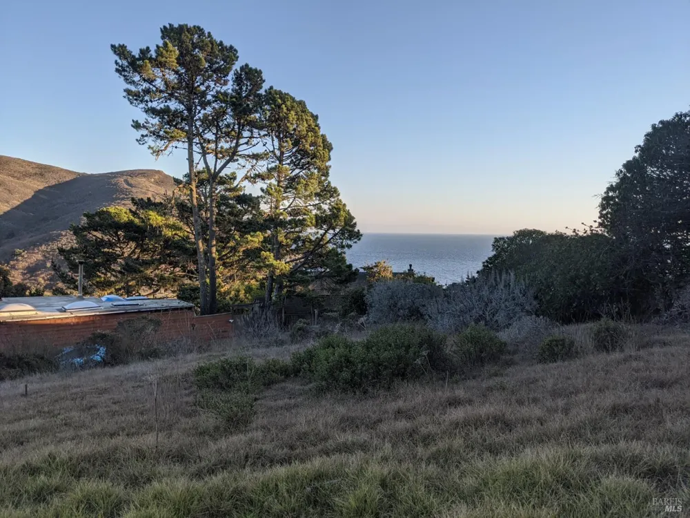 4 White Way Muir Beach, CA 94965